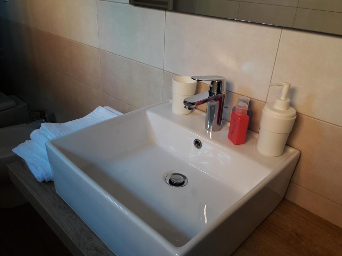 La Casa Nel Verde 2 Bologna Bagian luar foto