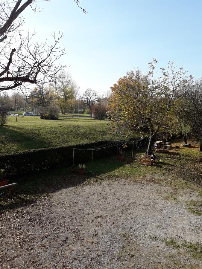 La Casa Nel Verde 2 Bologna Bagian luar foto